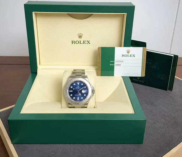 Mint 40mm Rolex Yachtmaster 116622 with the highly sought after